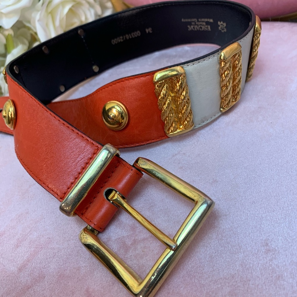 Escada Vtg 80’s Leather Statement Belt